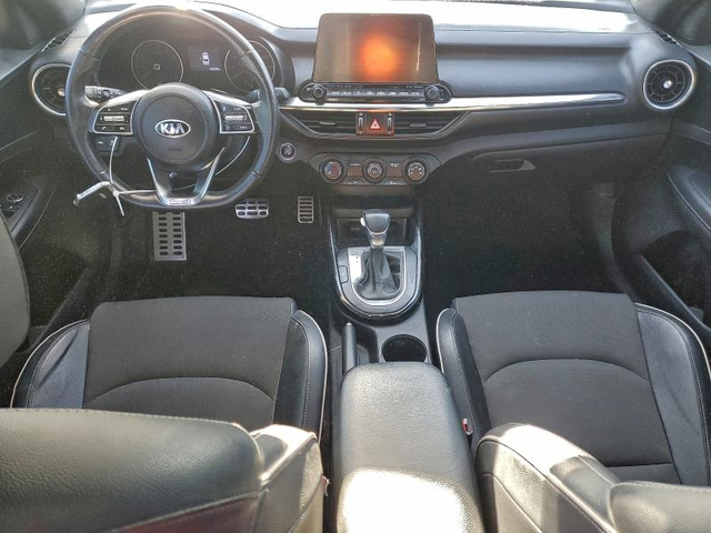 Kia Forte 2.0L 4 Front-wheel Drive - автомобили, коли, обяви за нови и употребявани 8
