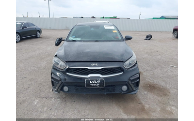 Kia Forte 2.0L I-4 DOHC, VVT, 147HP Front Wheel Drive - автомобили, коли, обяви за нови и употребявани 11