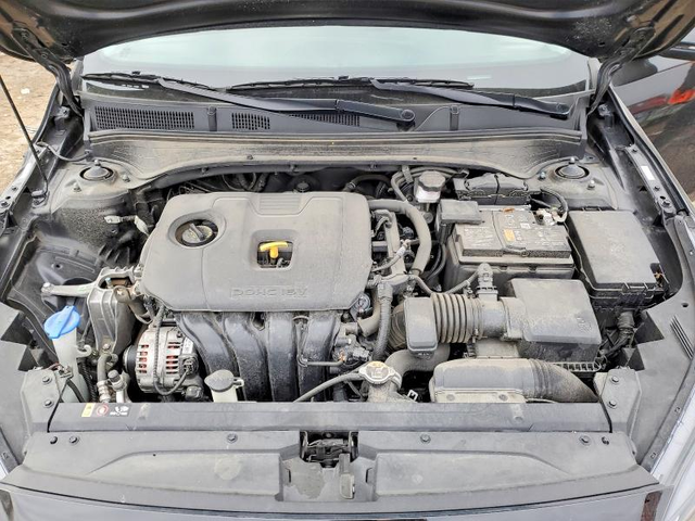 Kia Forte 2 L 4 Front-wheel Drive - автомобили, коли, обяви за нови и употребявани 10