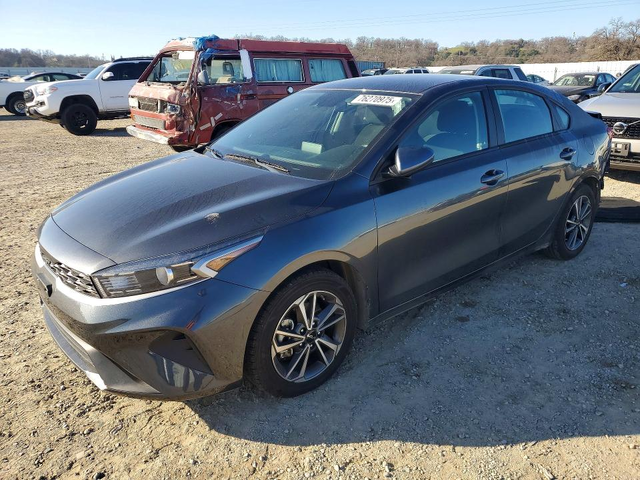 Kia Forte 2 L 4 Front-wheel Drive - автомобили, коли, обяви за нови и употребявани 0