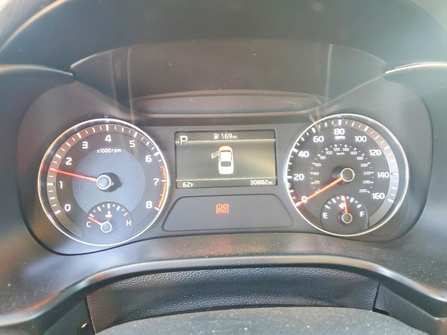 Kia Forte 2 L 4 Front-wheel Drive - автомобили, коли, обяви за нови и употребявани 8