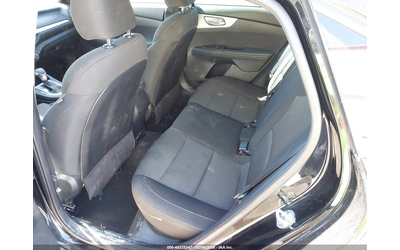 Kia Forte 2L I4   N Front Wheel Drive - автомобили, коли, обяви за нови и употребявани 7