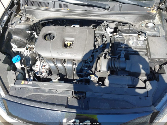 Kia Forte 2L I4   N Front Wheel Drive - автомобили, коли, обяви за нови и употребявани 9