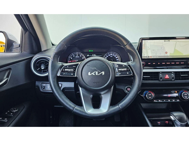 Kia K3 1.6 Prestige * НАЙ-ДОБРА ЦЕНА В БЪЛГАРИЯ* - автомобили, коли, обяви за нови и употребявани 12