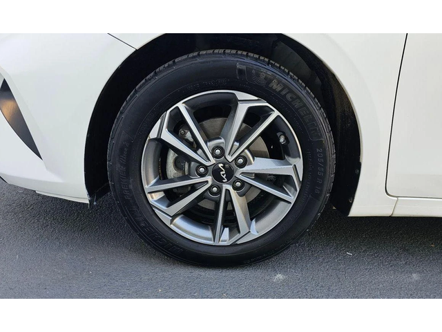 Kia K3 1.6 Prestige * НАЙ-ДОБРА ЦЕНА В БЪЛГАРИЯ* - автомобили, коли, обяви за нови и употребявани 4