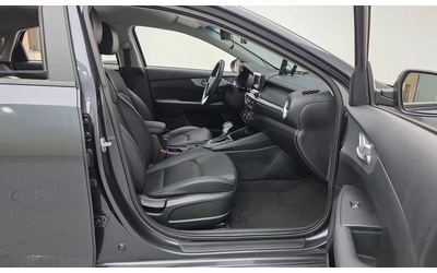 Kia K3 1.6 Prestige * НАЙ-ДОБРА ЦЕНА В БЪЛГАРИЯ* - автомобили, коли, обяви за нови и употребявани 10