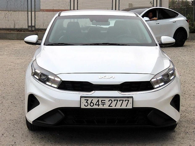 Kia K3 1.6 Trendy * НАЙ-ДОБРА ЦЕНА В БЪЛГАРИЯ* - автомобили, коли, обяви за нови и употребявани 2