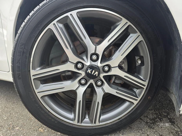 Kia K3 1.6 Trendy * НАЙ-ДОБРА ЦЕНА В БЪЛГАРИЯ* - автомобили, коли, обяви за нови и употребявани 14