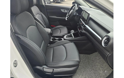 Kia K3 1.6 Trendy * НАЙ-ДОБРА ЦЕНА В БЪЛГАРИЯ* - автомобили, коли, обяви за нови и употребявани 9