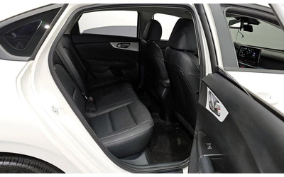 Kia K3 1.6 Trendy * НАЙ-ДОБРА ЦЕНА В БЪЛГАРИЯ* - автомобили, коли, обяви за нови и употребявани 11