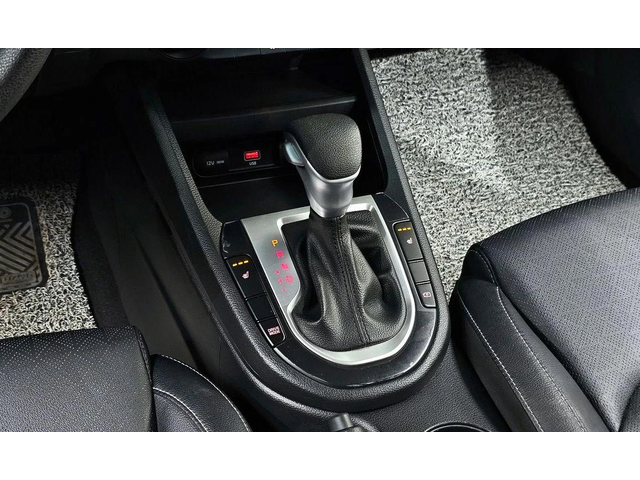 Kia K3 1.6 Trendy * НАЙ-ДОБРА ЦЕНА В БЪЛГАРИЯ* - автомобили, коли, обяви за нови и употребявани 8