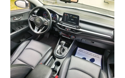 Kia K3 1.6 MPI - ГАЗ/БЕНЗИН - автомобили, коли, обяви за нови и употребявани 13