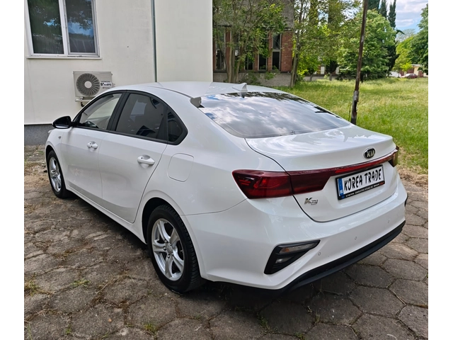 Kia K3 1.6 MPI - ГАЗ/БЕНЗИН - автомобили, коли, обяви за нови и употребявани 5