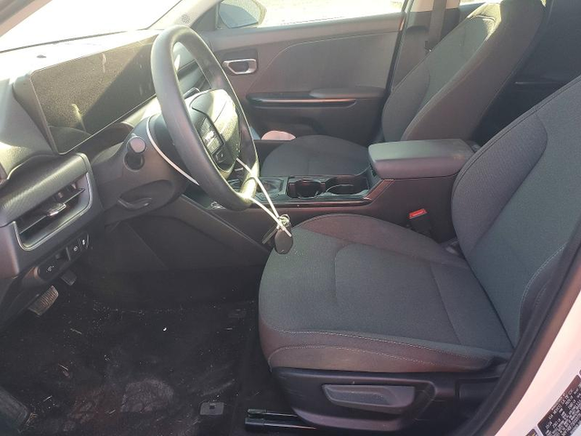 Kia K4 2.0L 4 Front Wheel Drive - автомобили, коли, обяви за нови и употребявани 6