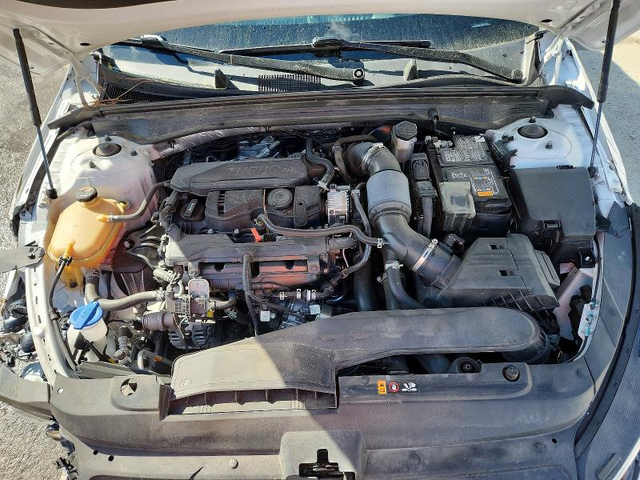 Kia K5 1.6L 4 FRONT WHEEL DRIVE - автомобили, коли, обяви за нови и употребявани 11