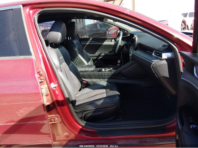 Kia K5 1.6L I-4 DI, DOHC, VVT, TURBO, 180HP Front Wheel Drive - автомобили, коли, обяви за нови и употребявани 4