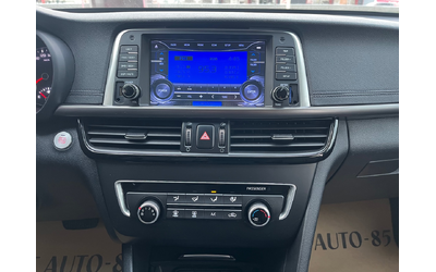 KIA K5 - автомобили, коли, обяви за нови и употребявани 11