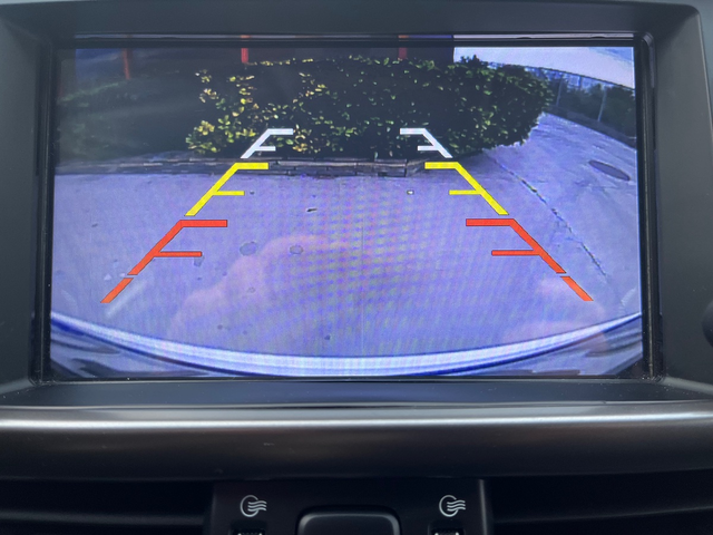 KIA K5 - автомобили, коли, обяви за нови и употребявани 17