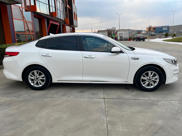 KIA K5 - автомобили, коли, обяви за нови и употребявани 3