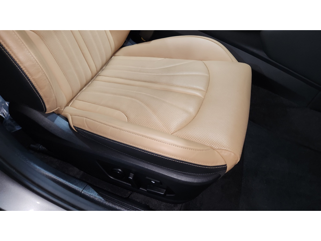 KIA K5 - автомобили, коли, обяви за нови и употребявани 12