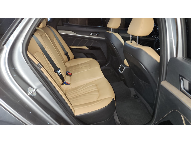 KIA K5 - автомобили, коли, обяви за нови и употребявани 13