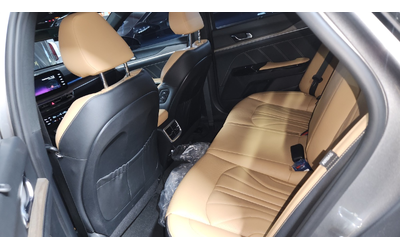 KIA K5 - автомобили, коли, обяви за нови и употребявани 14