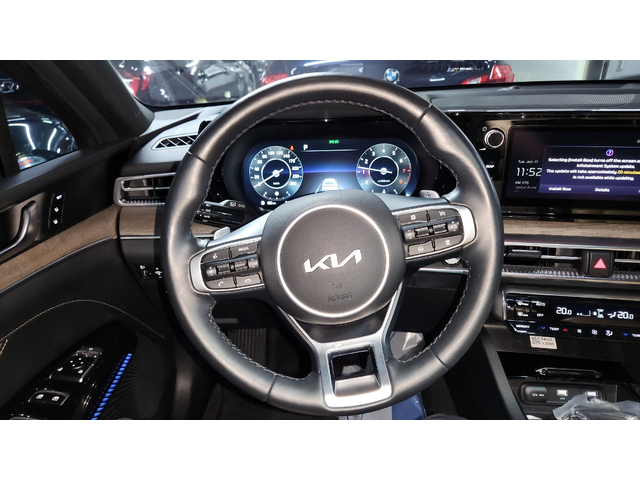 KIA K5 - автомобили, коли, обяви за нови и употребявани 15