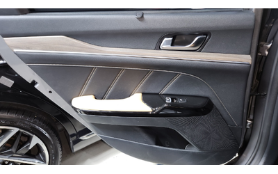 KIA K5 - автомобили, коли, обяви за нови и употребявани 18