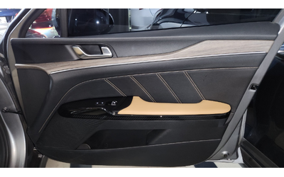 KIA K5 - автомобили, коли, обяви за нови и употребявани 20