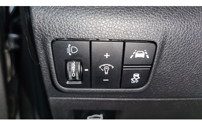 KIA K5 - автомобили, коли, обяви за нови и употребявани 22