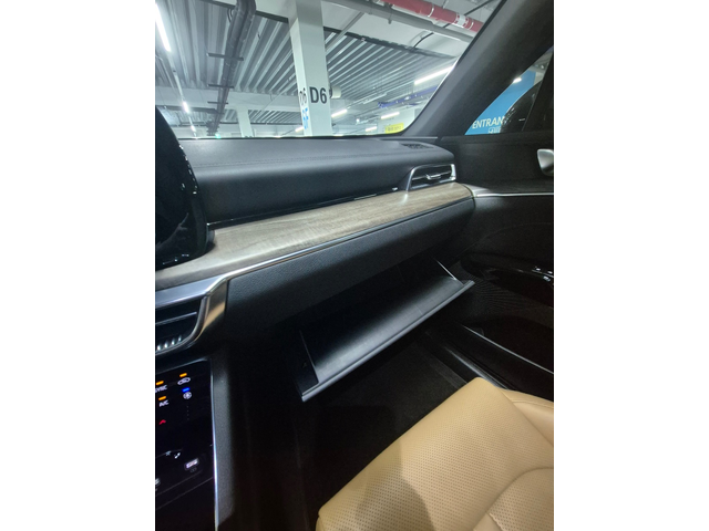 KIA K5 - автомобили, коли, обяви за нови и употребявани 17