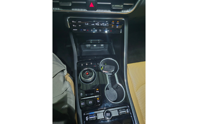 KIA K5 - автомобили, коли, обяви за нови и употребявани 18