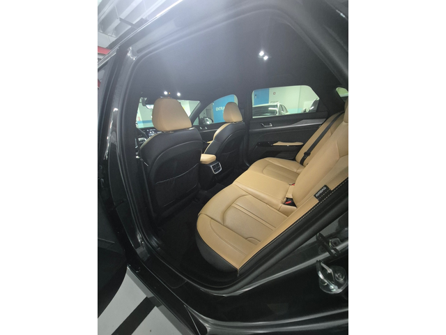 KIA K5 - автомобили, коли, обяви за нови и употребявани 22