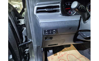 Kia K5 - автомобили, коли, обяви за нови и употребявани 11