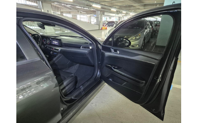 Kia K5 - автомобили, коли, обяви за нови и употребявани 20