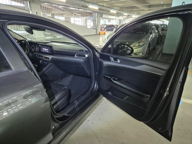 Kia K5 - автомобили, коли, обяви за нови и употребявани 20