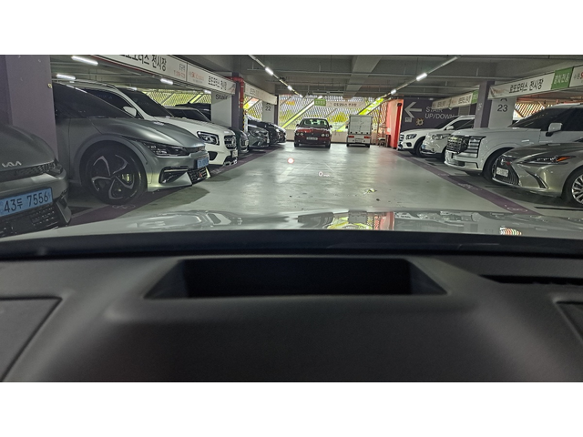 KIA K5 - автомобили, коли, обяви за нови и употребявани 12