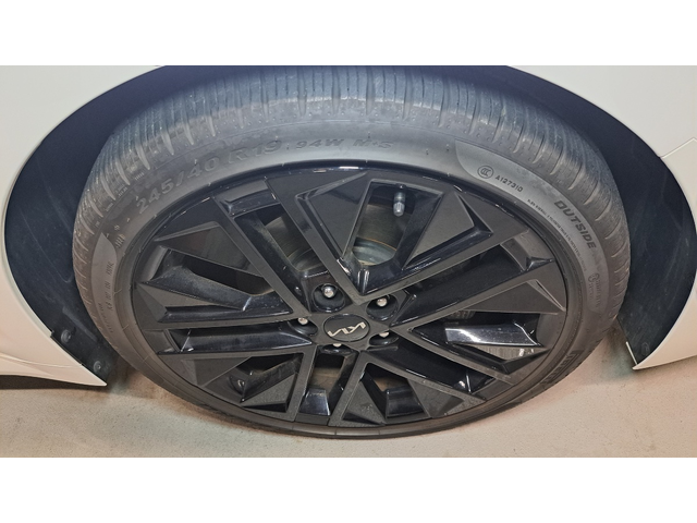 KIA K5 - автомобили, коли, обяви за нови и употребявани 31