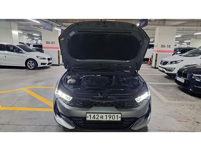 KIA K5 - автомобили, коли, обяви за нови и употребявани 23