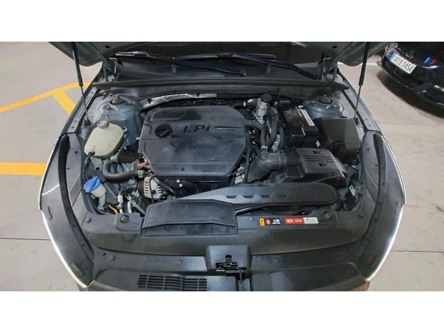 KIA K5 - автомобили, коли, обяви за нови и употребявани 24