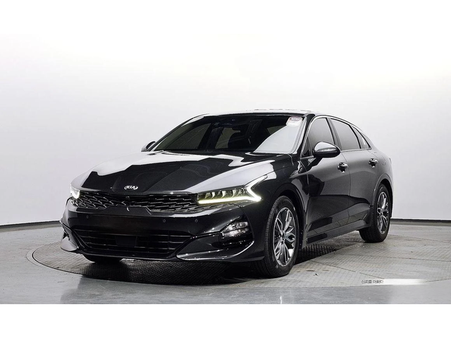 Kia K5 - автомобили, коли, обяви за нови и употребявани 0