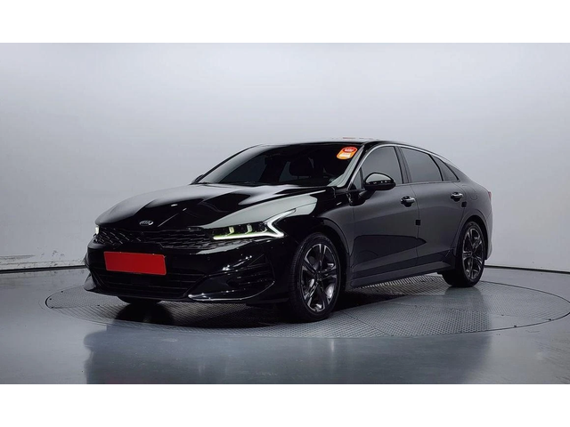 Kia K5 - автомобили, коли, обяви за нови и употребявани 0