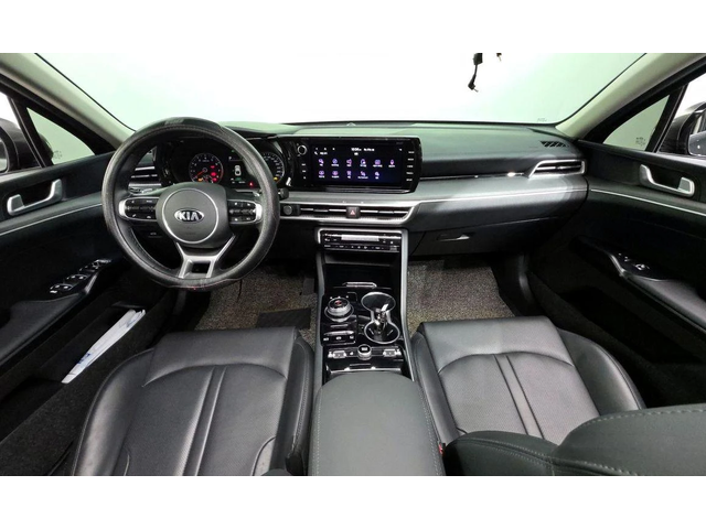 Kia K5 - автомобили, коли, обяви за нови и употребявани 6