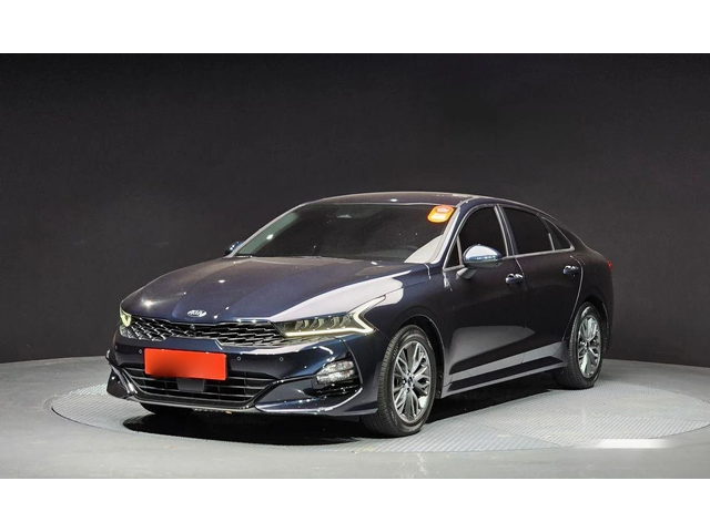 Kia K5 - автомобили, коли, обяви за нови и употребявани 0