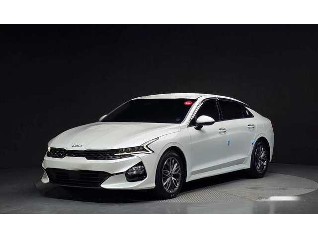 Kia K5 - автомобили, коли, обяви за нови и употребявани 0