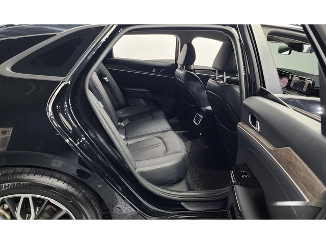 Kia K5 - автомобили, коли, обяви за нови и употребявани 11