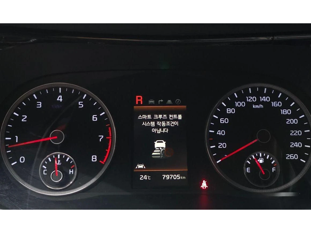 Kia K5 - автомобили, коли, обяви за нови и употребявани 7