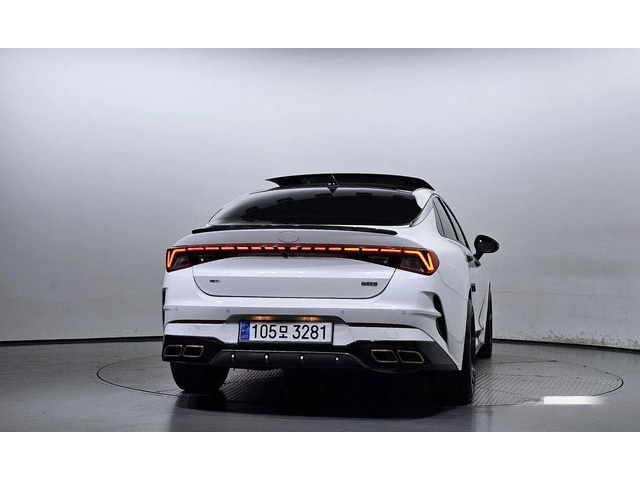 Kia K5 - автомобили, коли, обяви за нови и употребявани 3