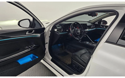 Kia K5 - автомобили, коли, обяви за нови и употребявани 9
