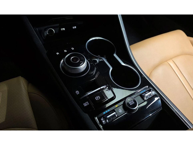 Kia K5 - автомобили, коли, обяви за нови и употребявани 8